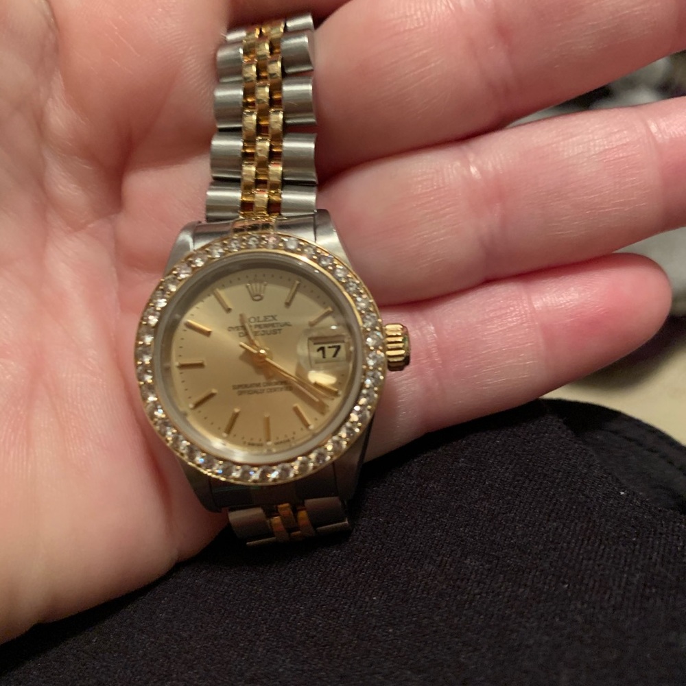 Ladies Rolex Datejust. Great condition - Picture 4 of 9